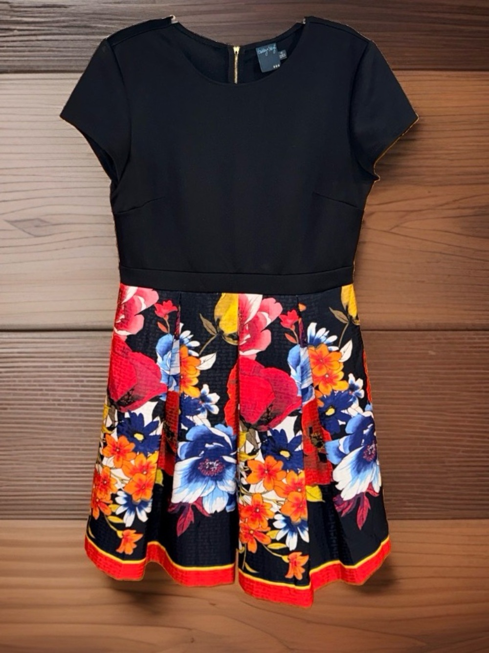 Gabby Skye Black Bodice Floral Skater Dress w/Red & Blue Accents-16-EC